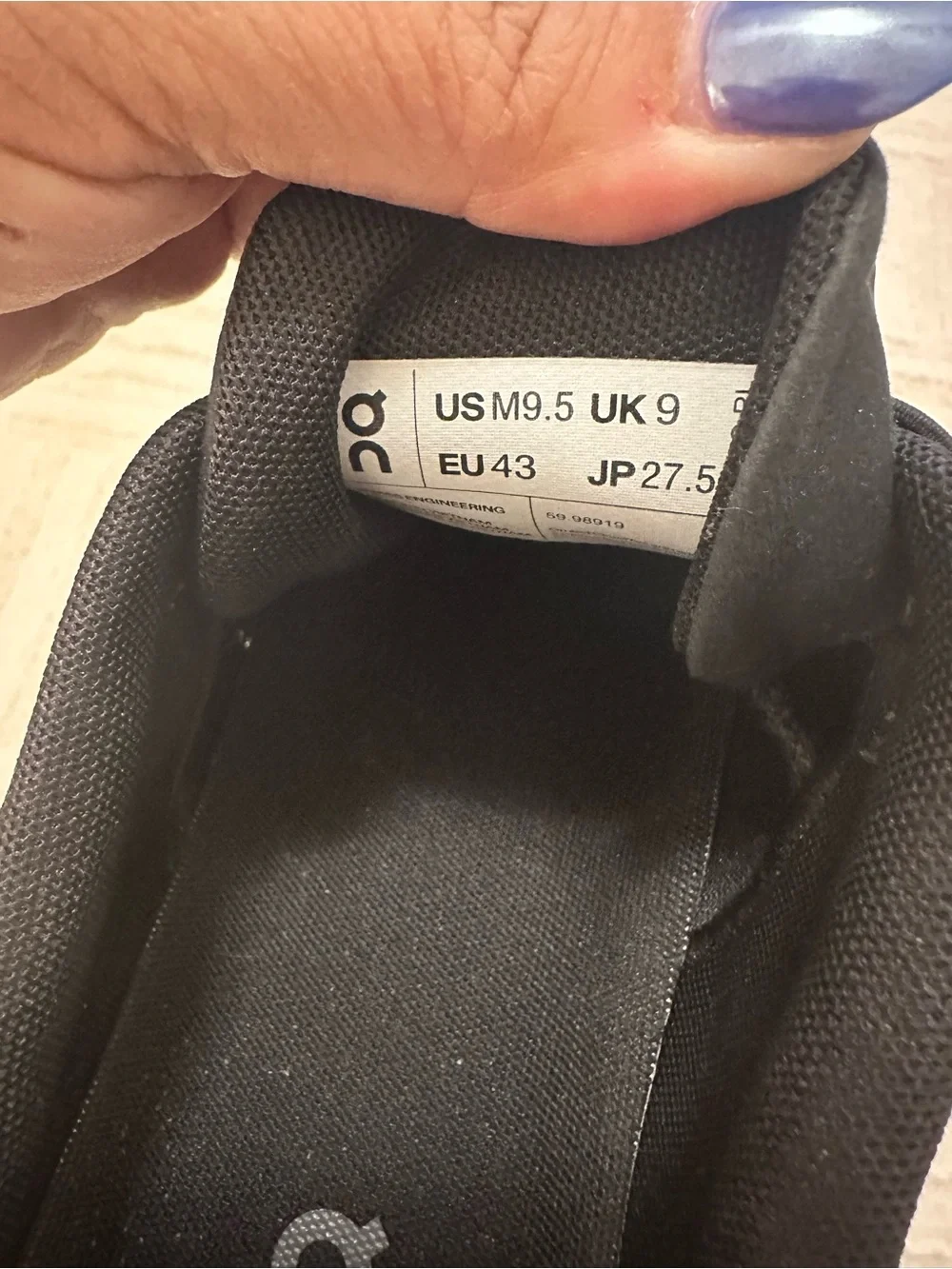 On Running Cloud Sneaker - Picture 10 of 10